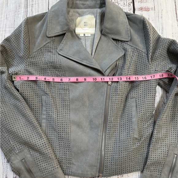 Anthropologie Hei Hei Vegan Gray Soft Moto Perforated Jacket Size Small - Picture 5 of 7